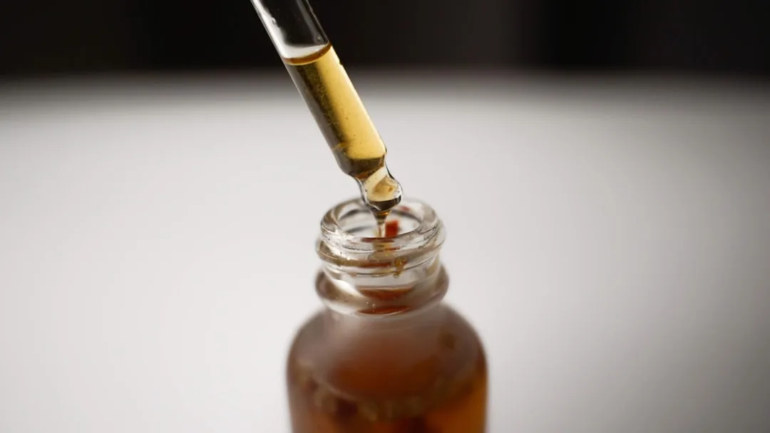 Quel ratio PG/VG choisir pour une vape nomade